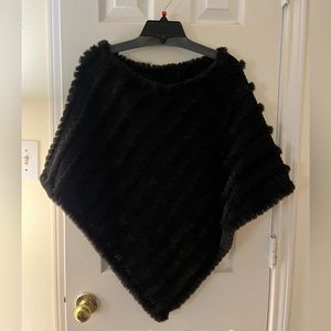 J. McLaughlin Cortina Poncho